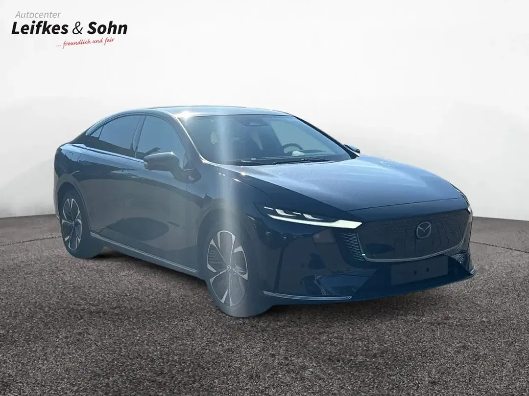 Mazda 6e - Thumbnail 4