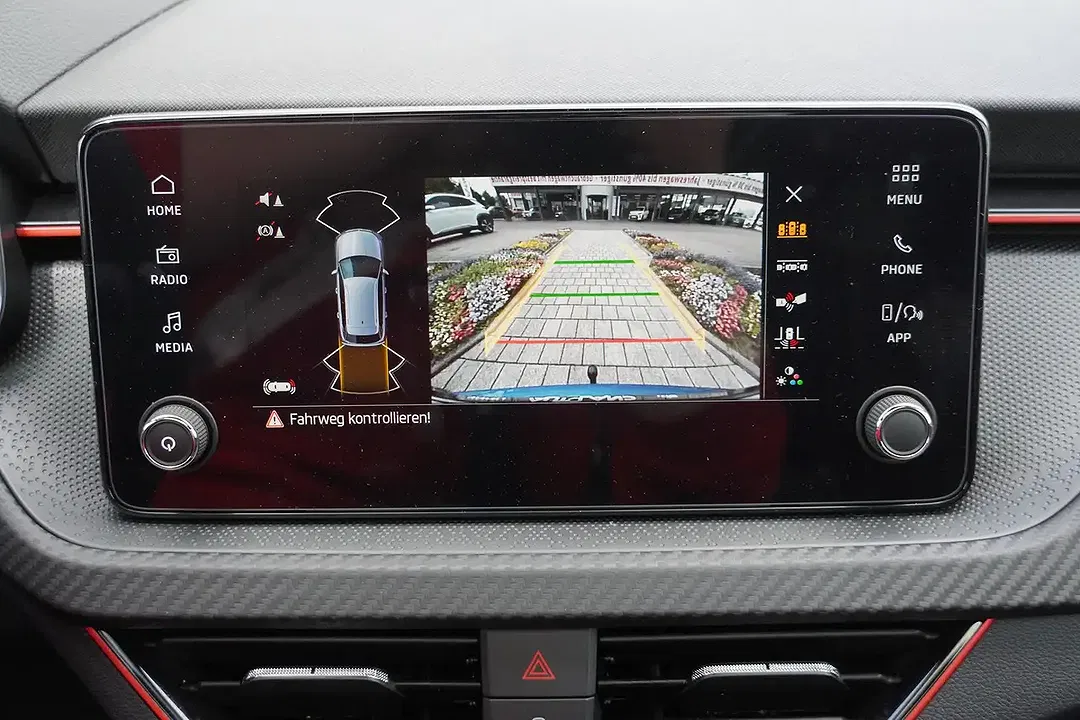 Skoda Kamiq - Thumbnail 12