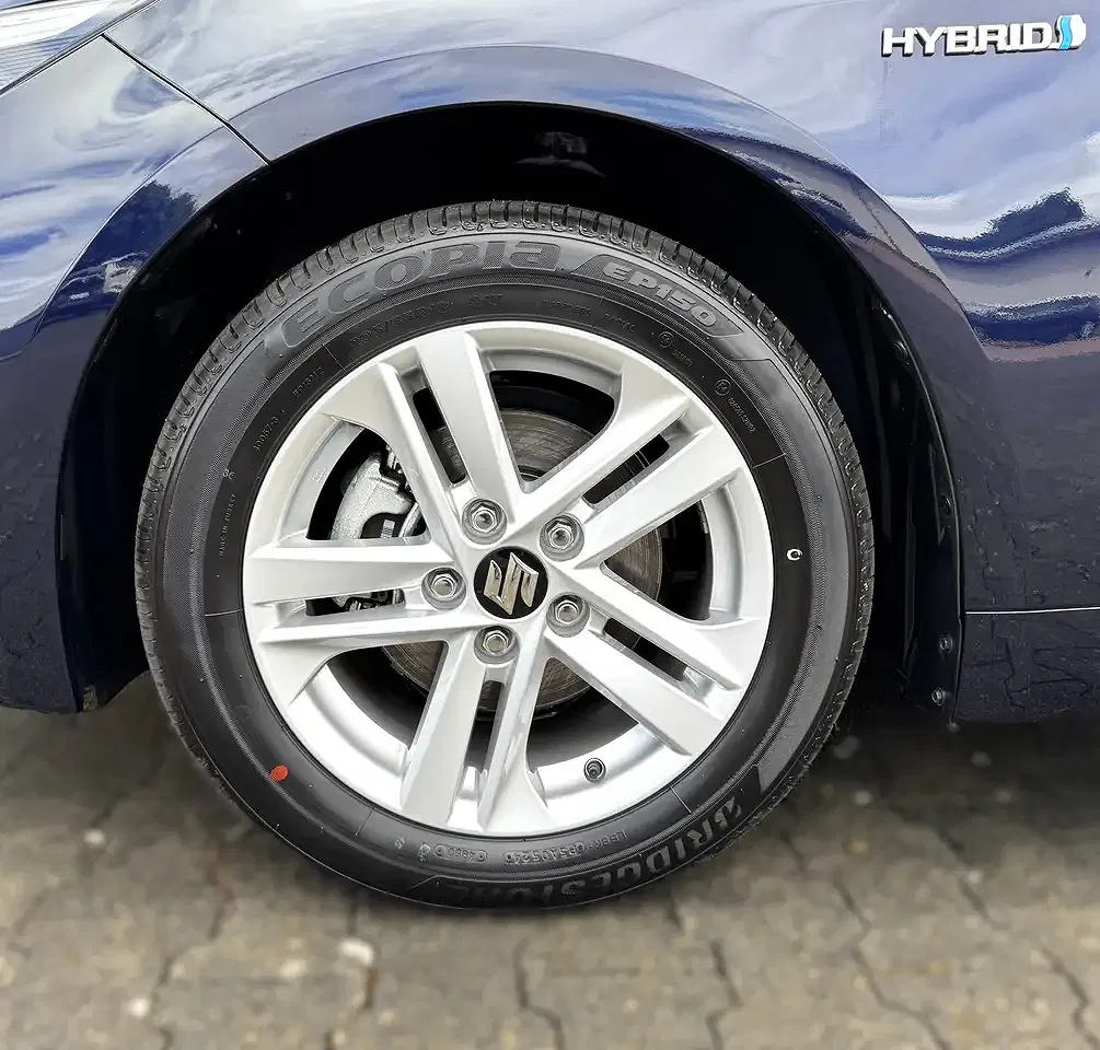 Suzuki Swace - Thumbnail 11