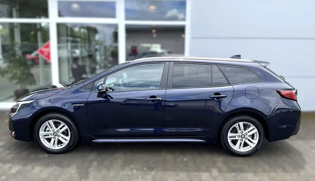 Suzuki Swace - Thumbnail 3