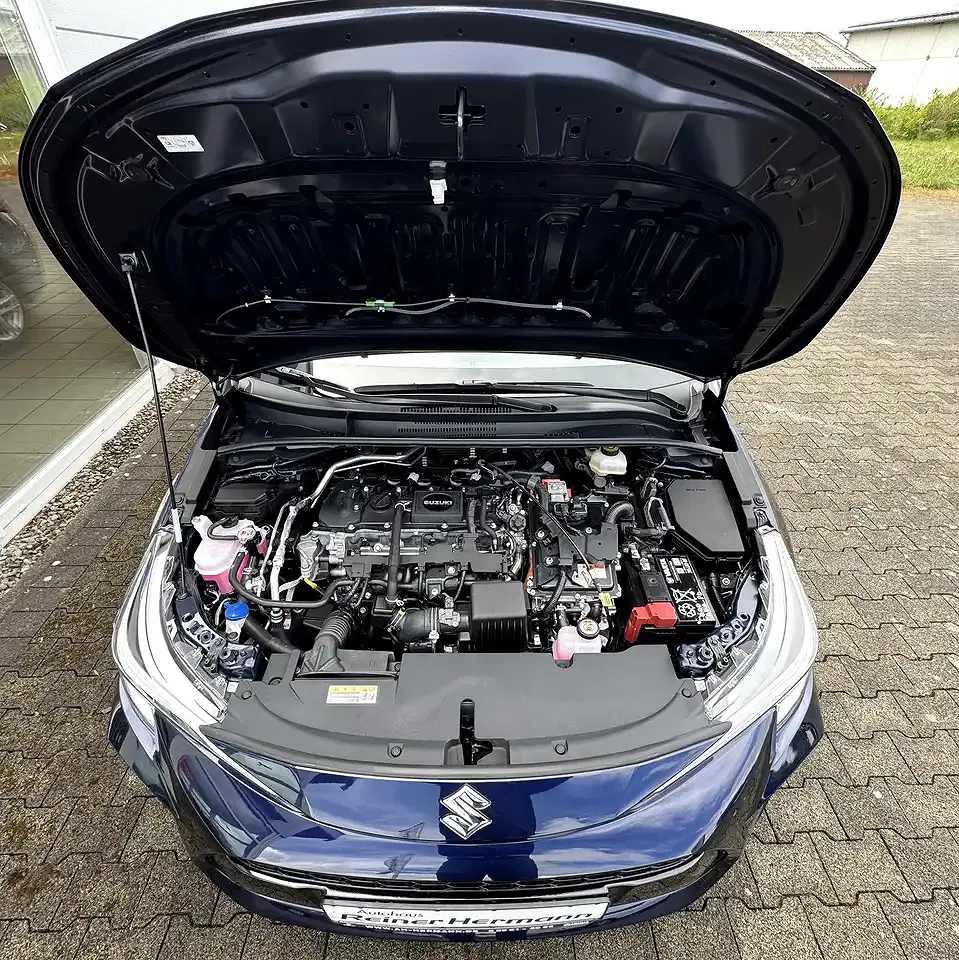 Suzuki Swace - Thumbnail 9