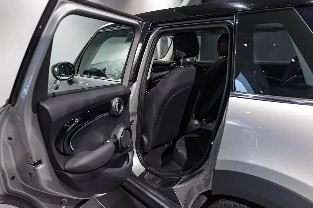 MINI Cooper - Thumbnail 14