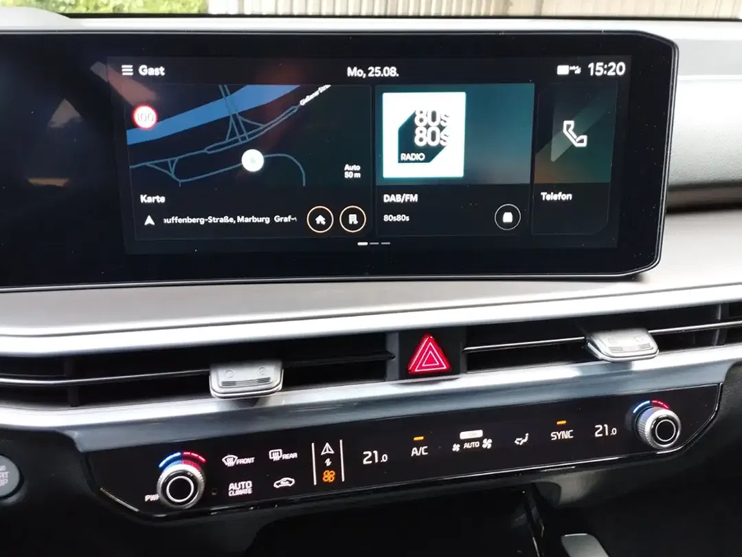 Kia Sorento - Thumbnail 14