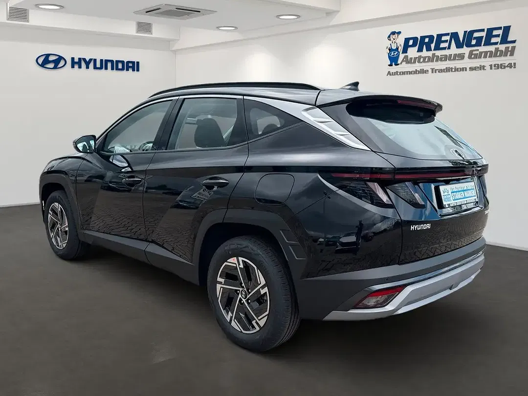 Hyundai TUCSON - Thumbnail 4