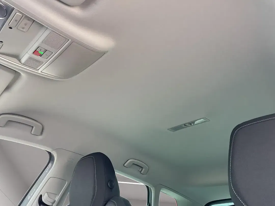 Skoda Karoq - Thumbnail 10