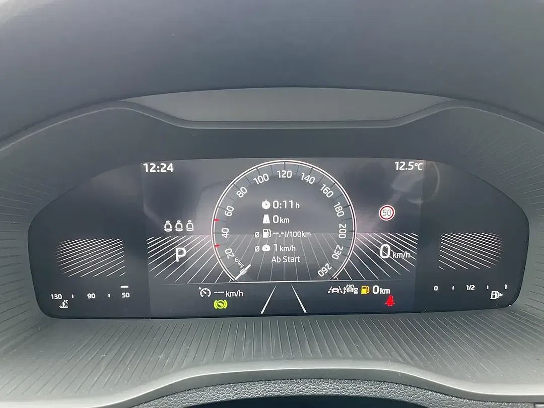 Skoda Karoq - Thumbnail 13