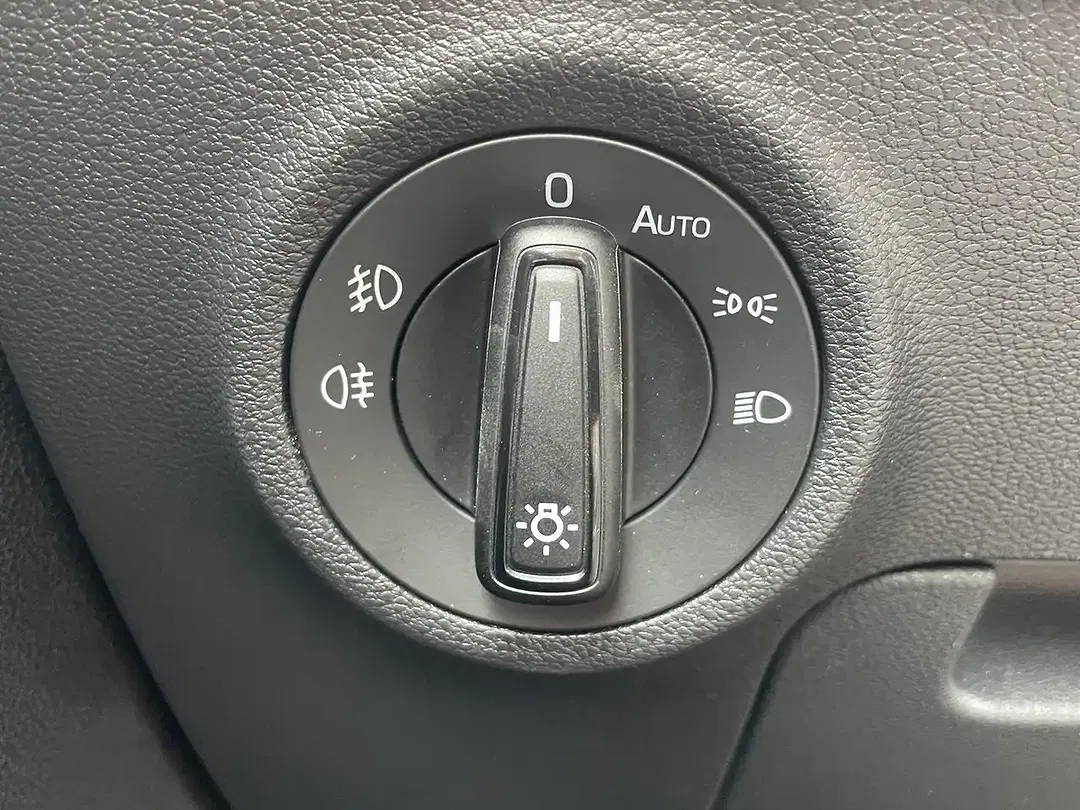 Skoda Karoq - Thumbnail 14