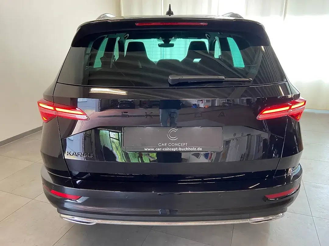 Skoda Karoq - Thumbnail 4