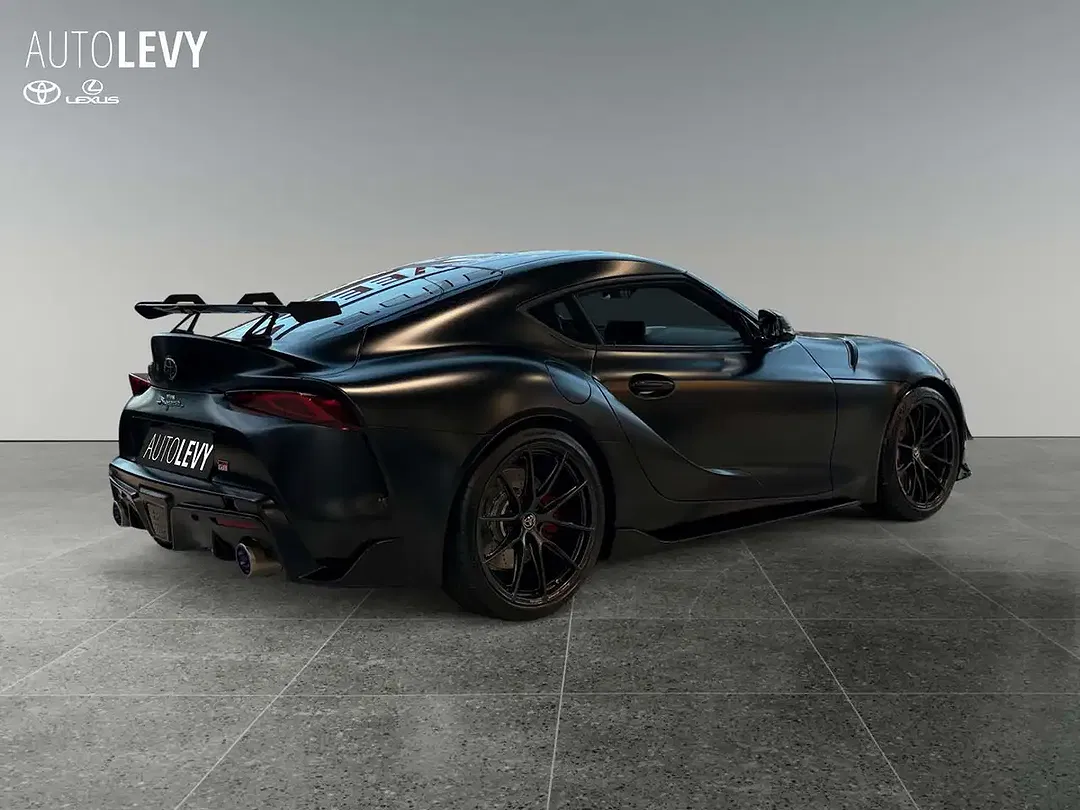 Toyota Supra - Thumbnail 5