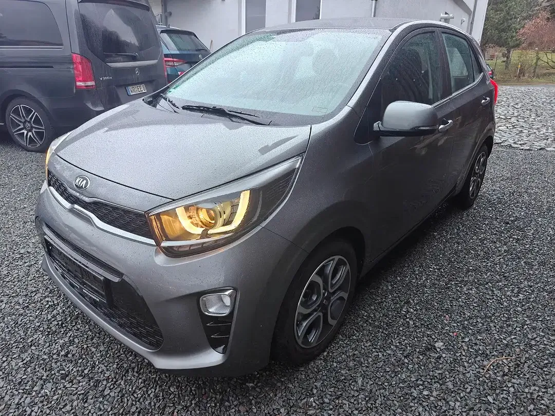 Kia Picanto - Thumbnail 2