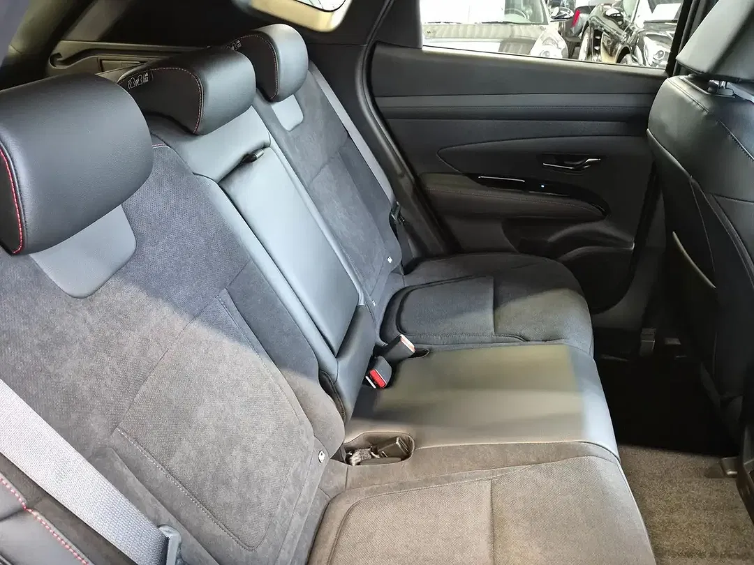 Hyundai TUCSON - Thumbnail 13