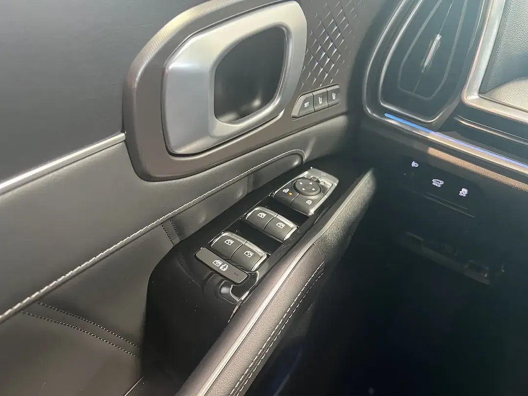 Kia Sorento - Thumbnail 14