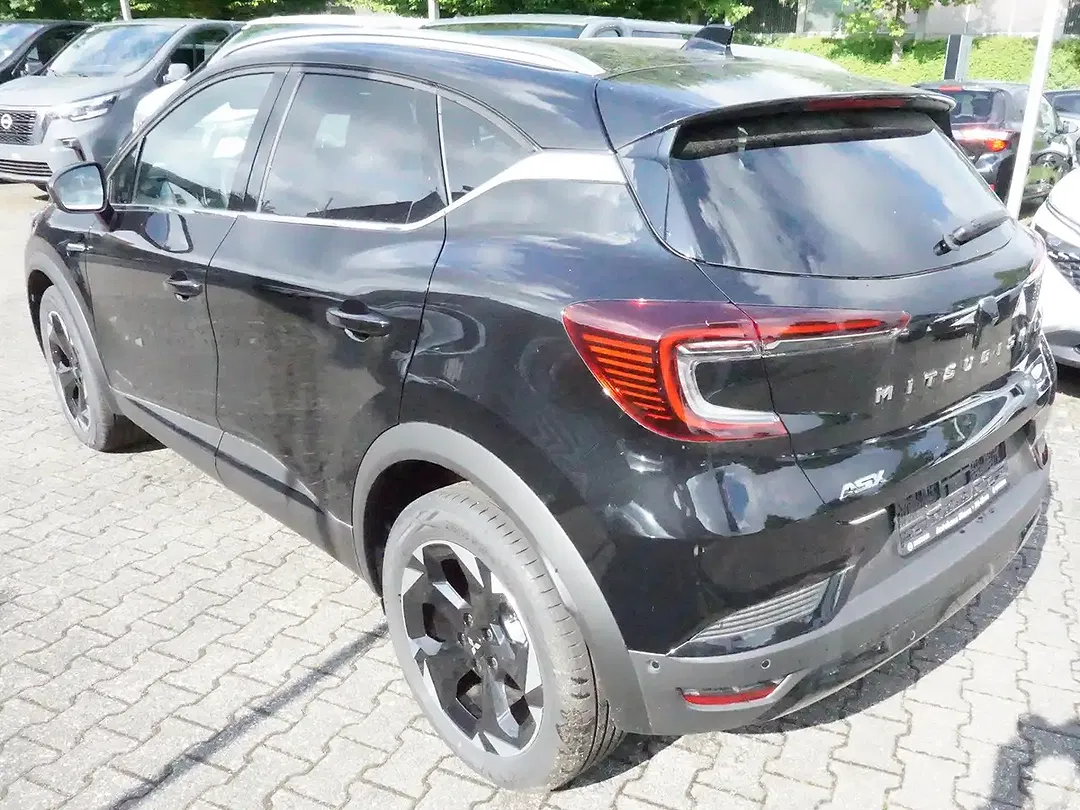 Mitsubishi ASX - Thumbnail 3