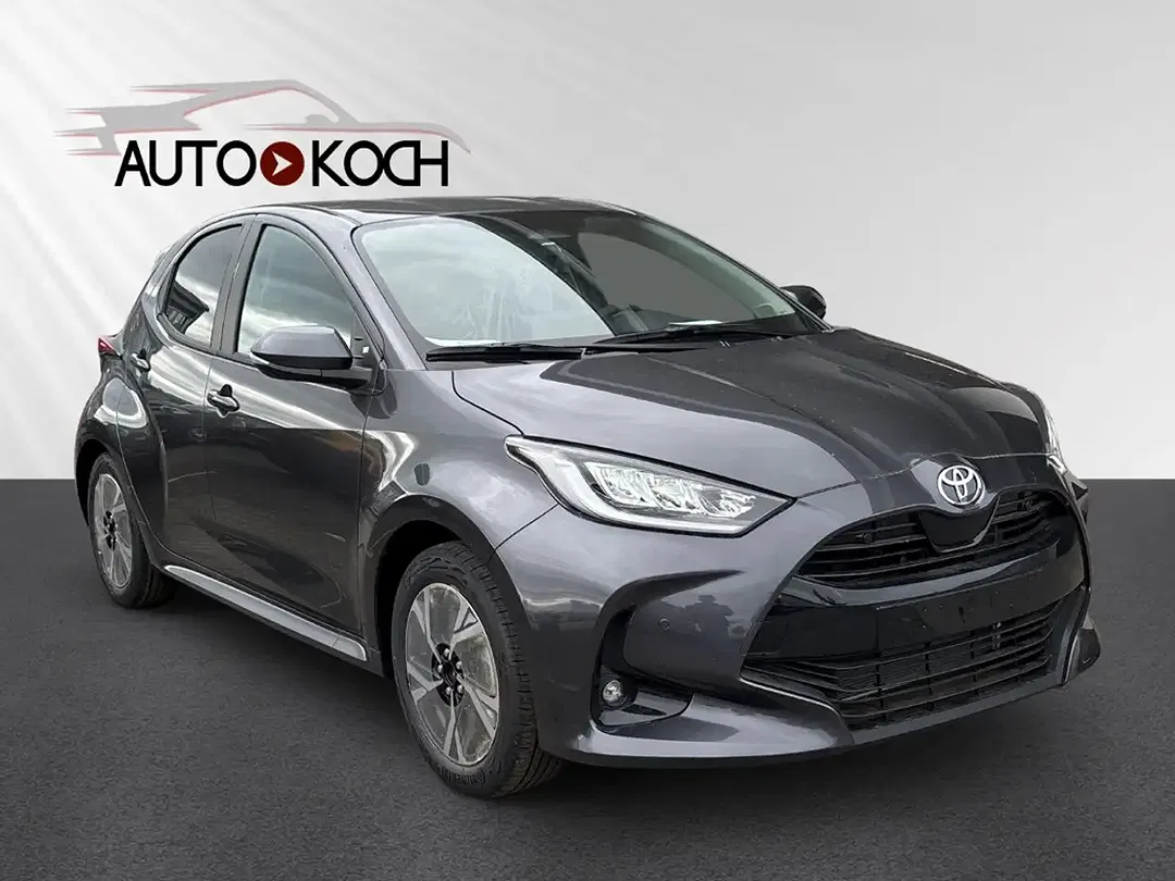 Toyota Yaris - Thumbnail 1