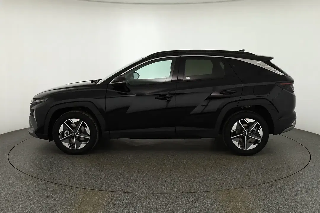 Hyundai TUCSON - Thumbnail 1