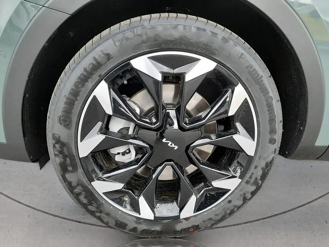 Kia Sorento - Thumbnail 4