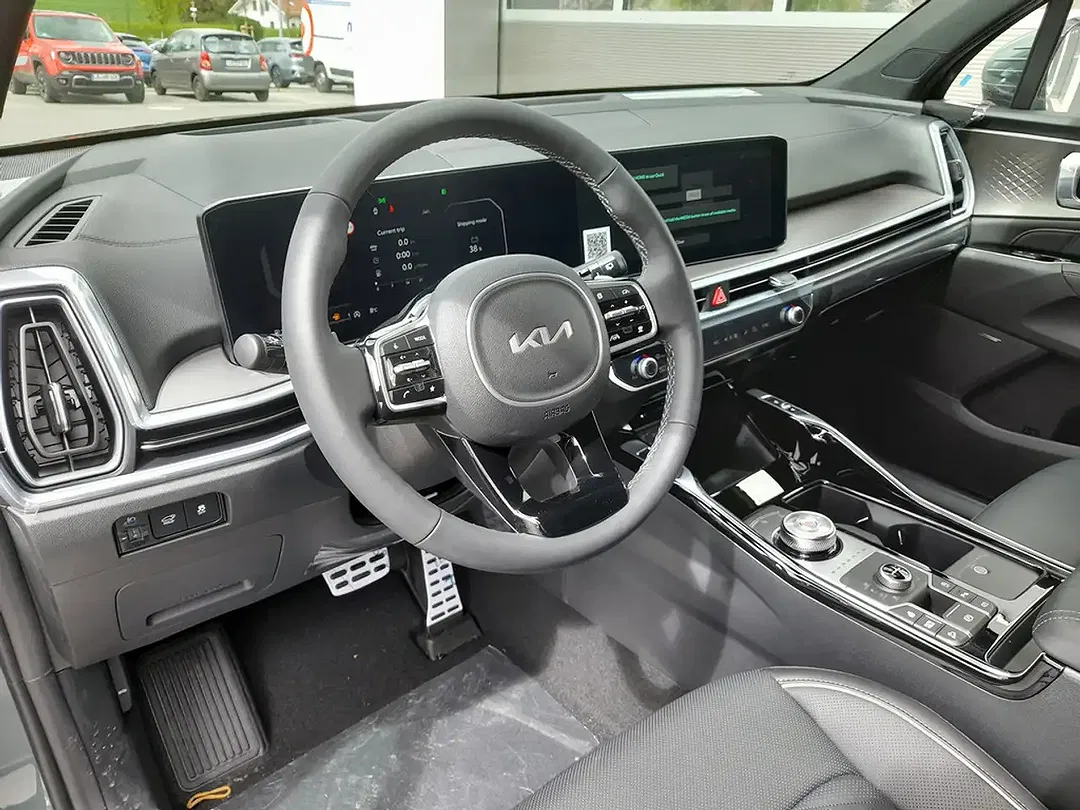 Kia Sorento - Thumbnail 5