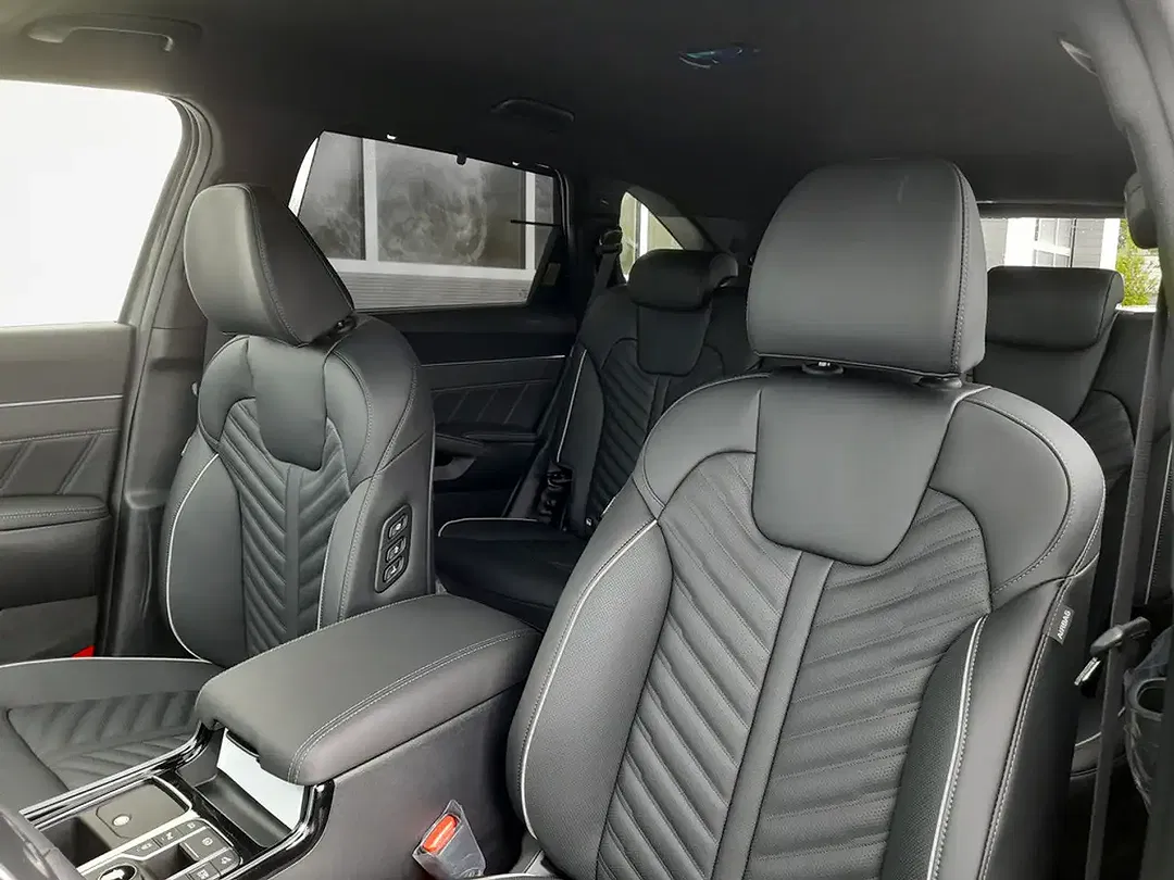 Kia Sorento - Thumbnail 6