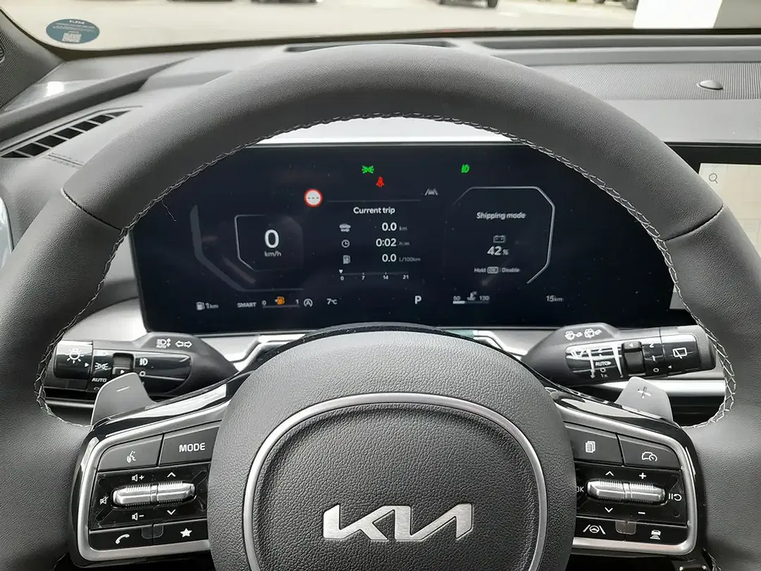 Kia Sorento - Thumbnail 9