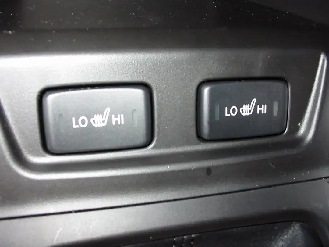 Suzuki Vitara - Thumbnail 9