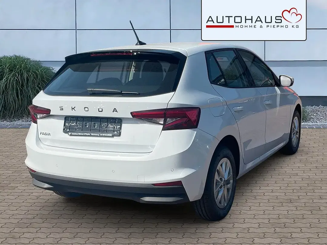 Skoda Fabia - Thumbnail 5