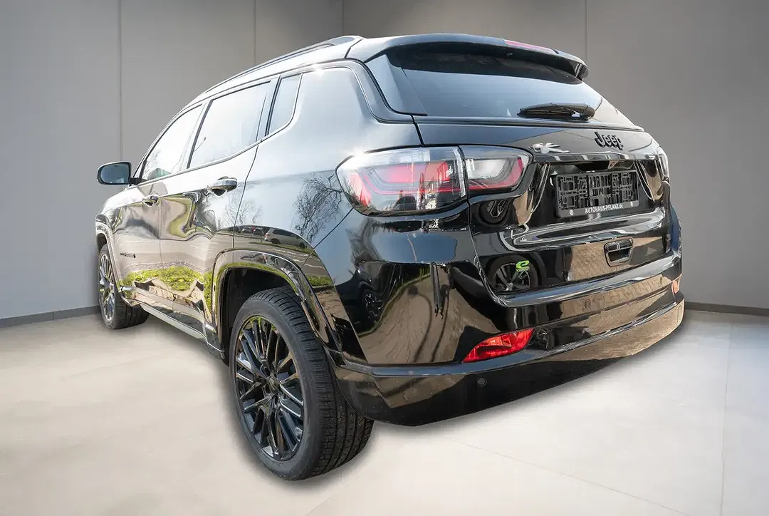Jeep Compass - Thumbnail 4
