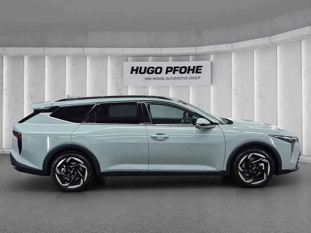 Kia K4 - Thumbnail 6