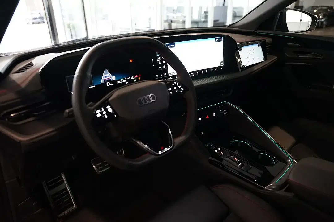 Audi SQ5 - Thumbnail 13