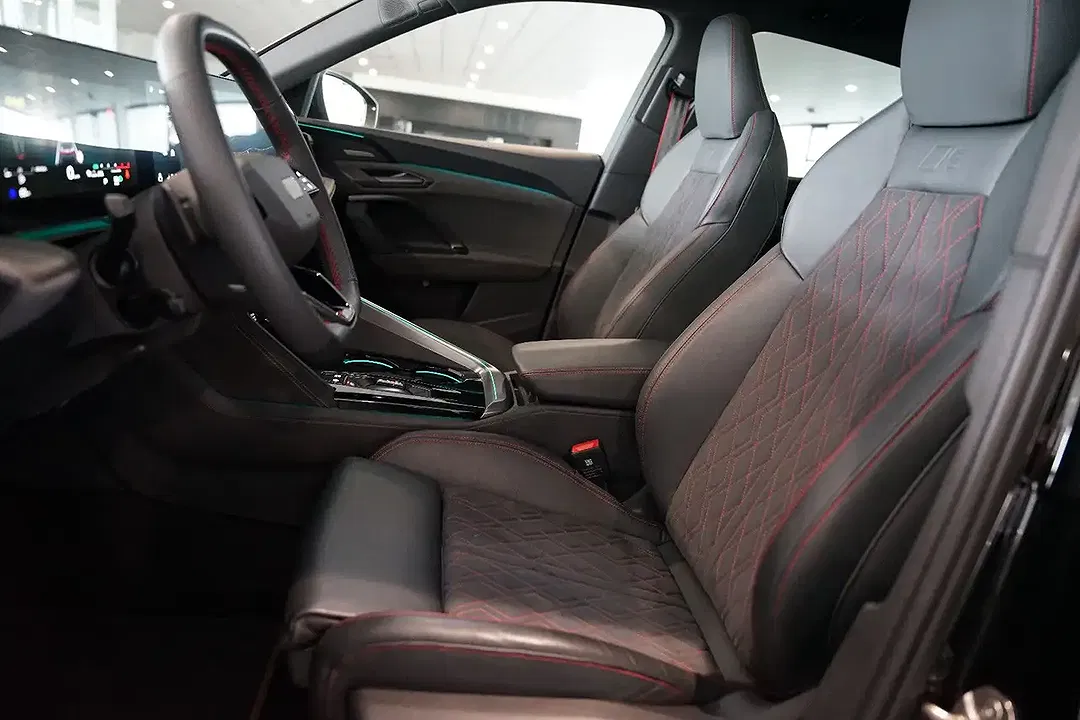 Audi SQ5 - Thumbnail 9
