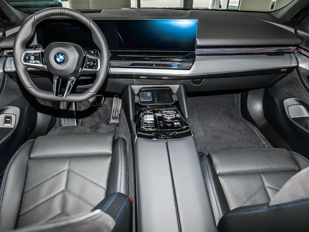 BMW 520 - Thumbnail 10
