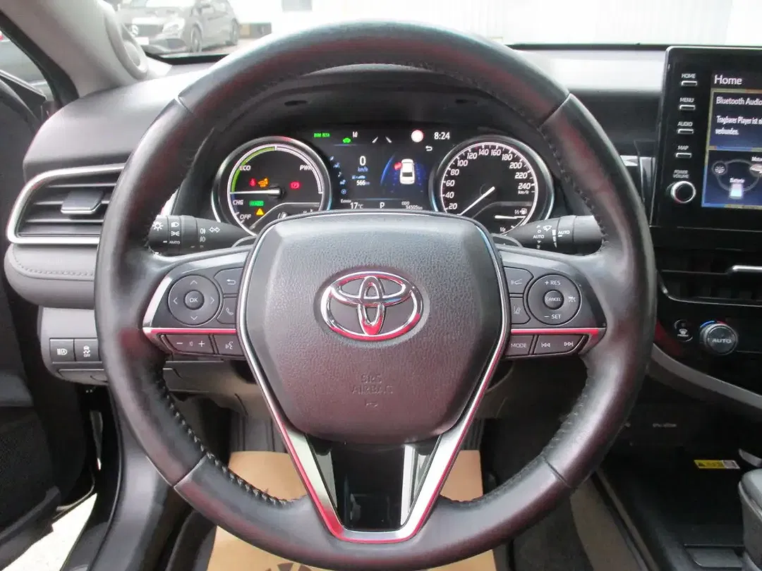 Toyota Camry - Thumbnail 7