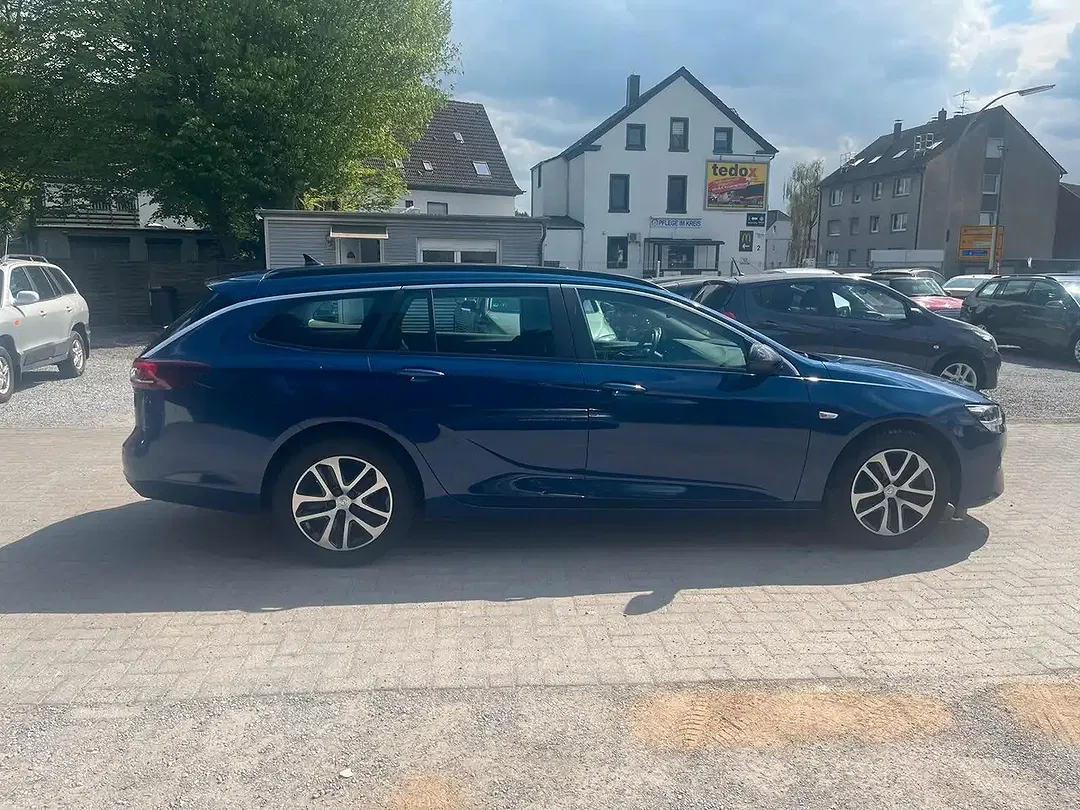 Opel Insignia - Thumbnail 6