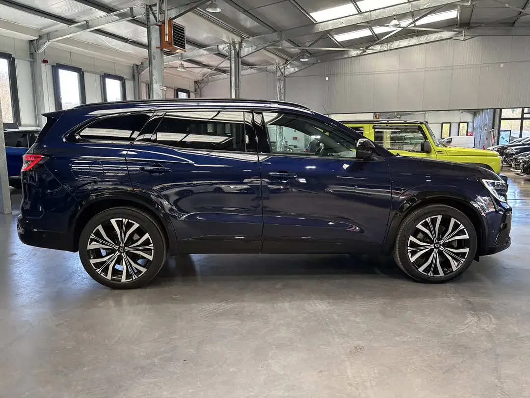 Renault Espace - Thumbnail 2