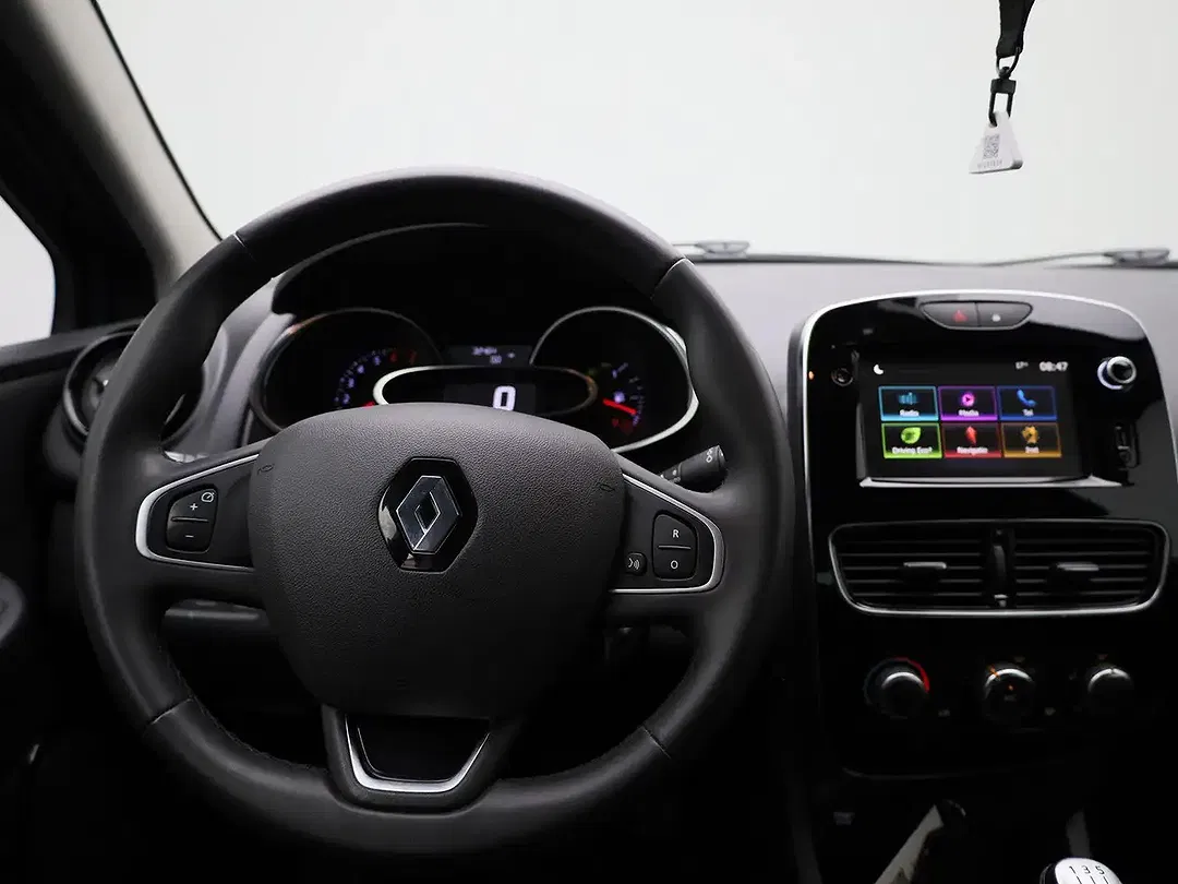 Renault Clio - Thumbnail 7