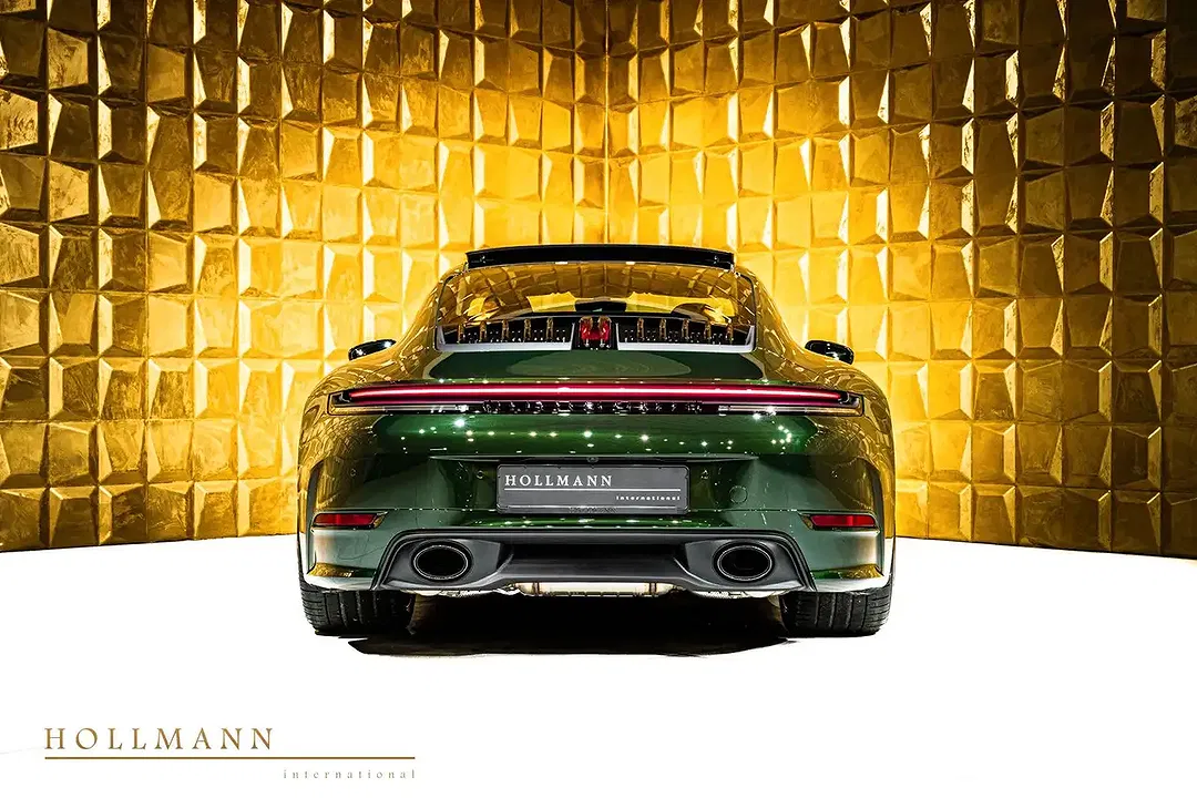 Porsche 992 - Thumbnail 4
