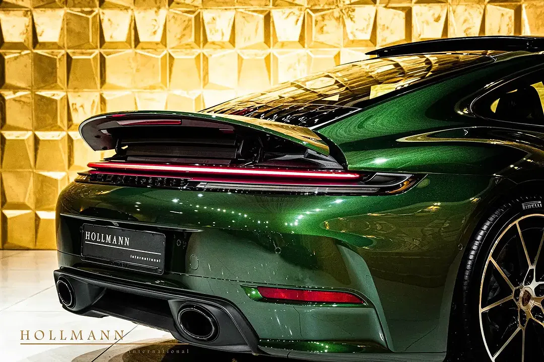 Porsche 992 - Thumbnail 9