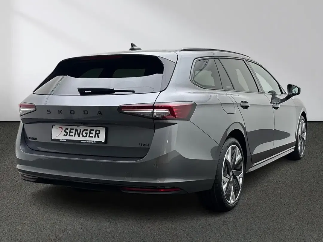 Skoda Superb - Thumbnail 2