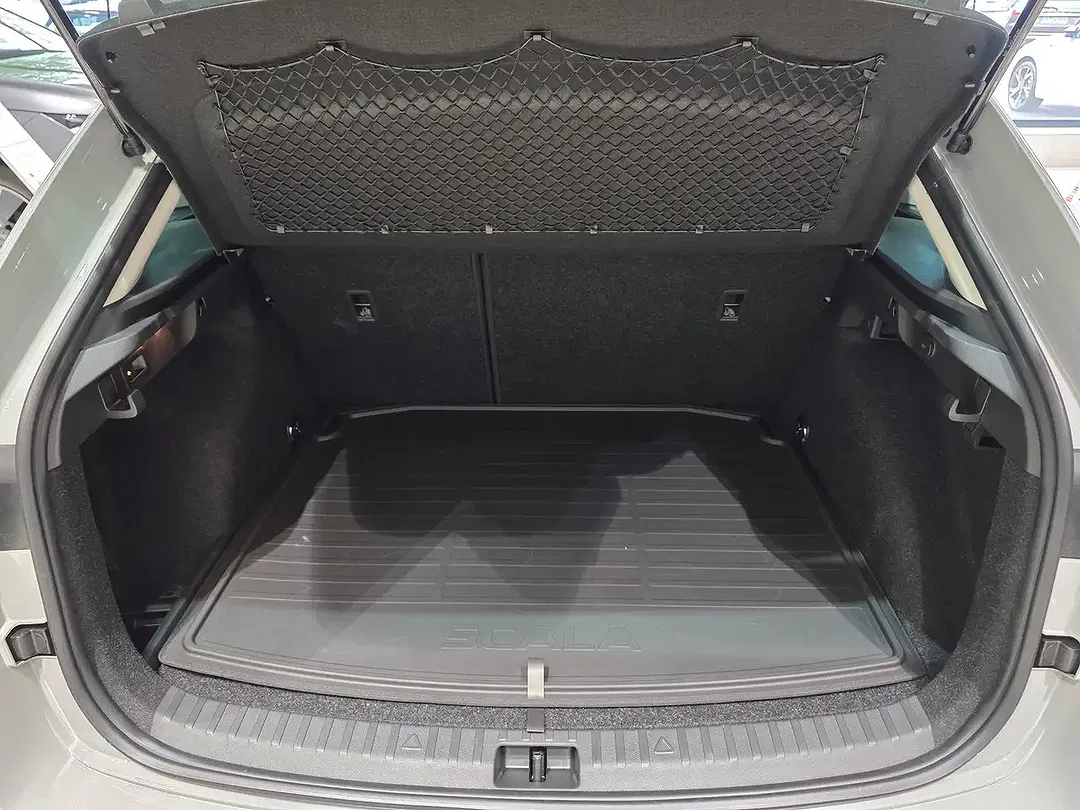 Skoda Scala - Thumbnail 14