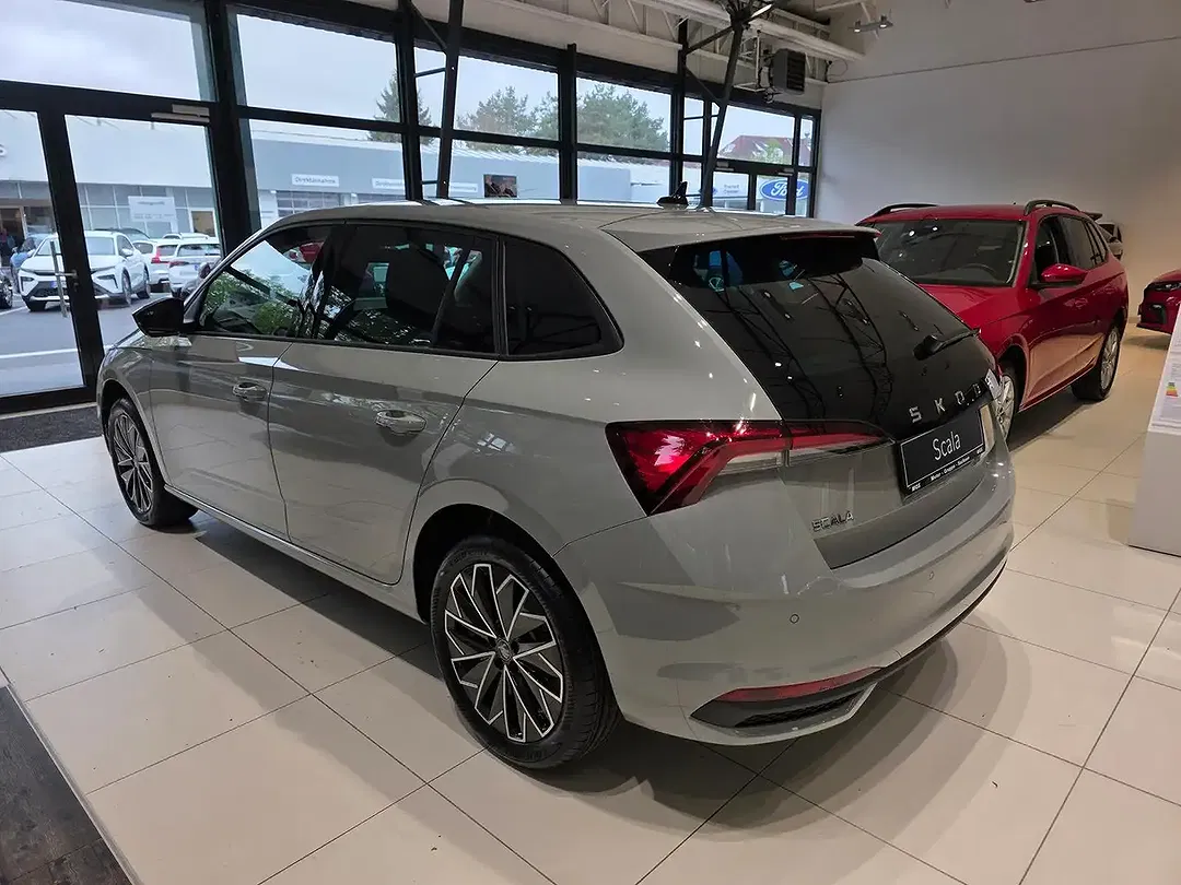 Skoda Scala - Thumbnail 6