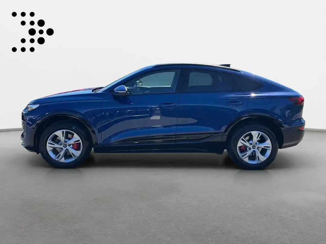 Audi Q6 e-tron - Thumbnail 2