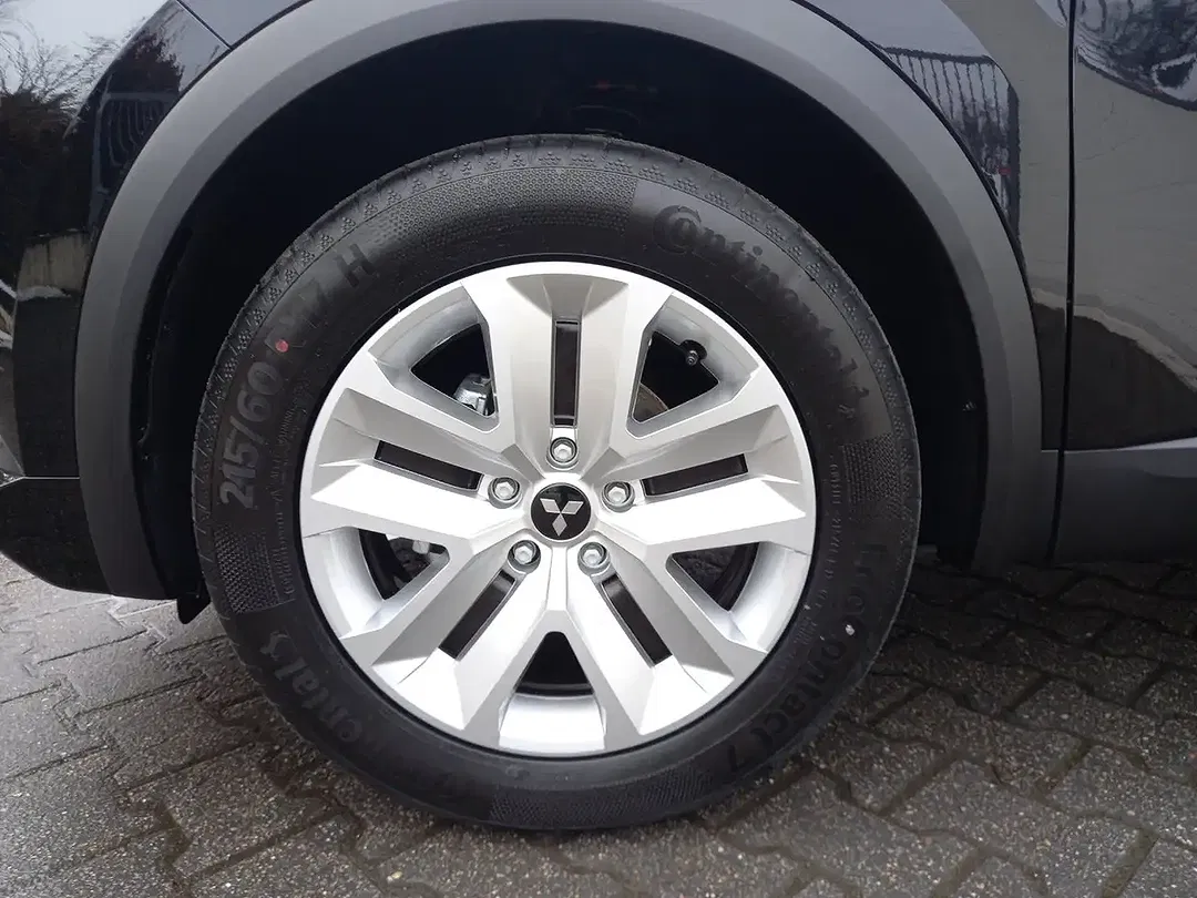 Mitsubishi ASX - Thumbnail 18