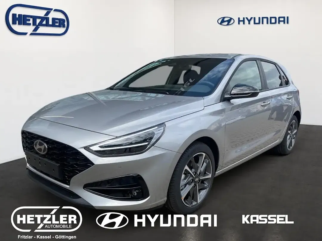 Hyundai i30 - Thumbnail 1