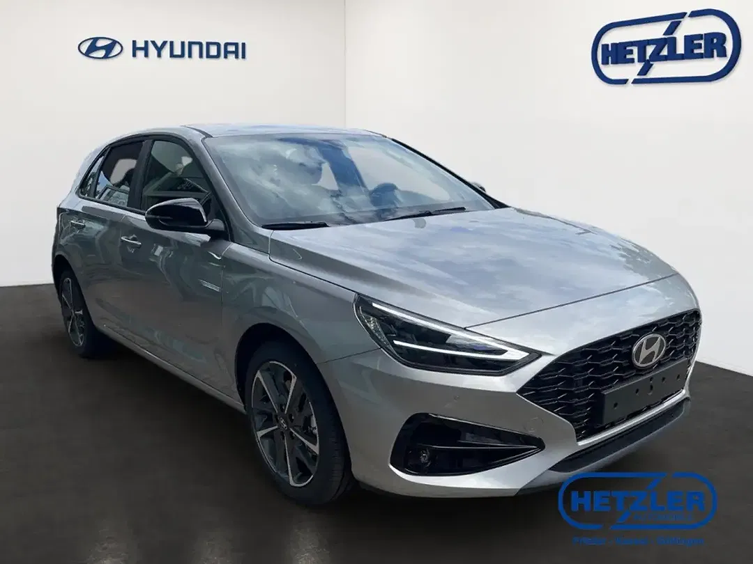 Hyundai i30 - Thumbnail 2