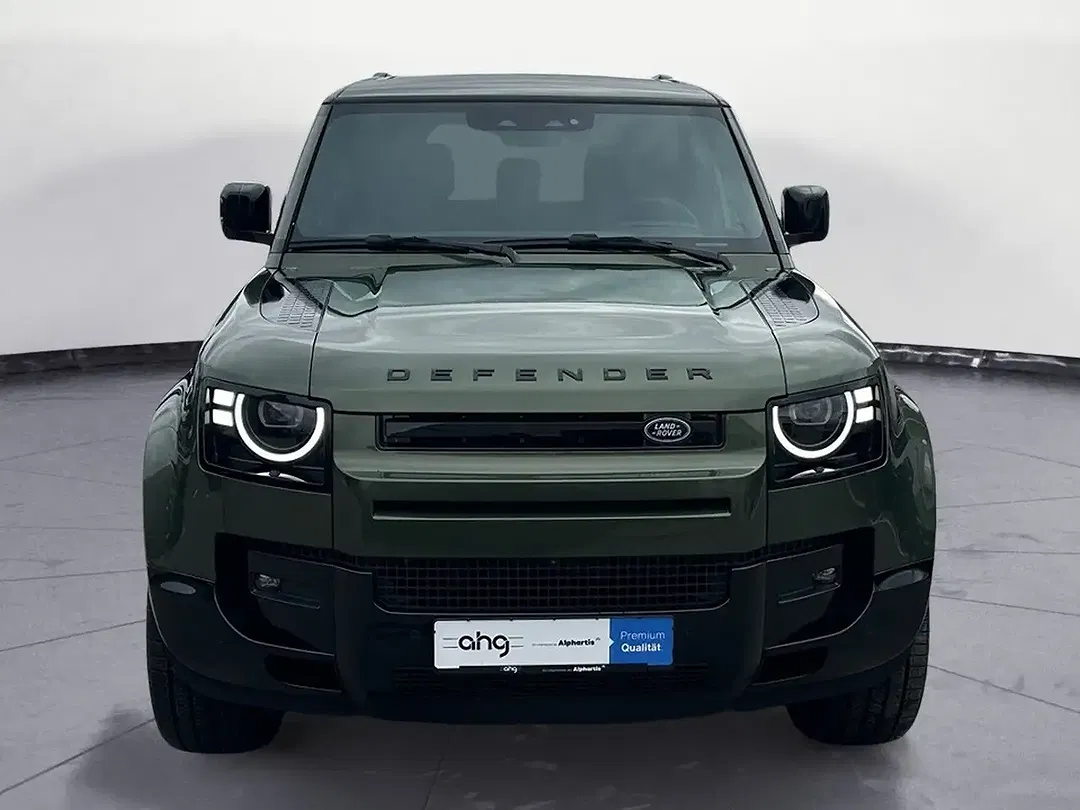 Land Rover Defender - Thumbnail 5