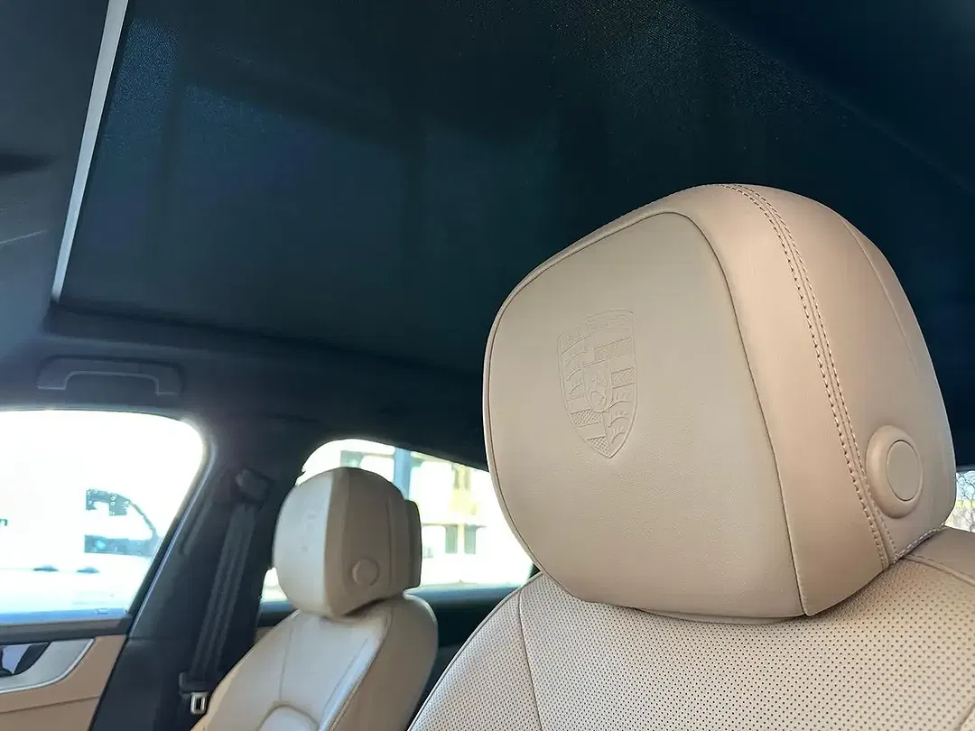 Porsche Cayenne - Thumbnail 9
