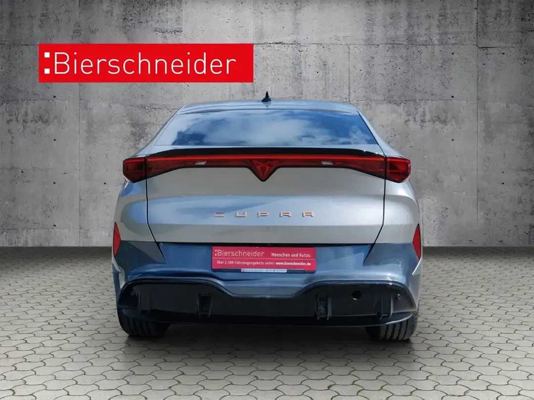 CUPRA Tavascan - Thumbnail 5
