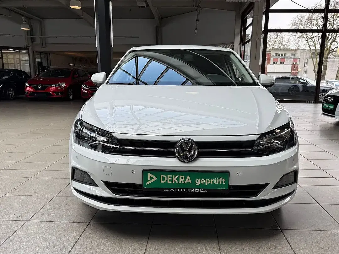 Volkswagen Polo - Thumbnail 6