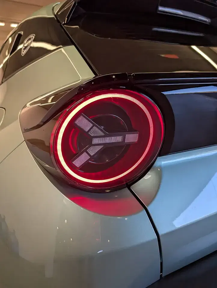 Lancia Ypsilon - Thumbnail 4