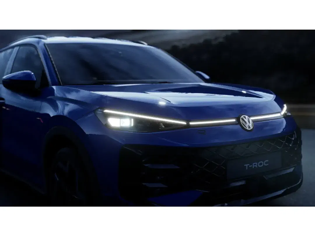 Volkswagen T-Roc - Thumbnail 10