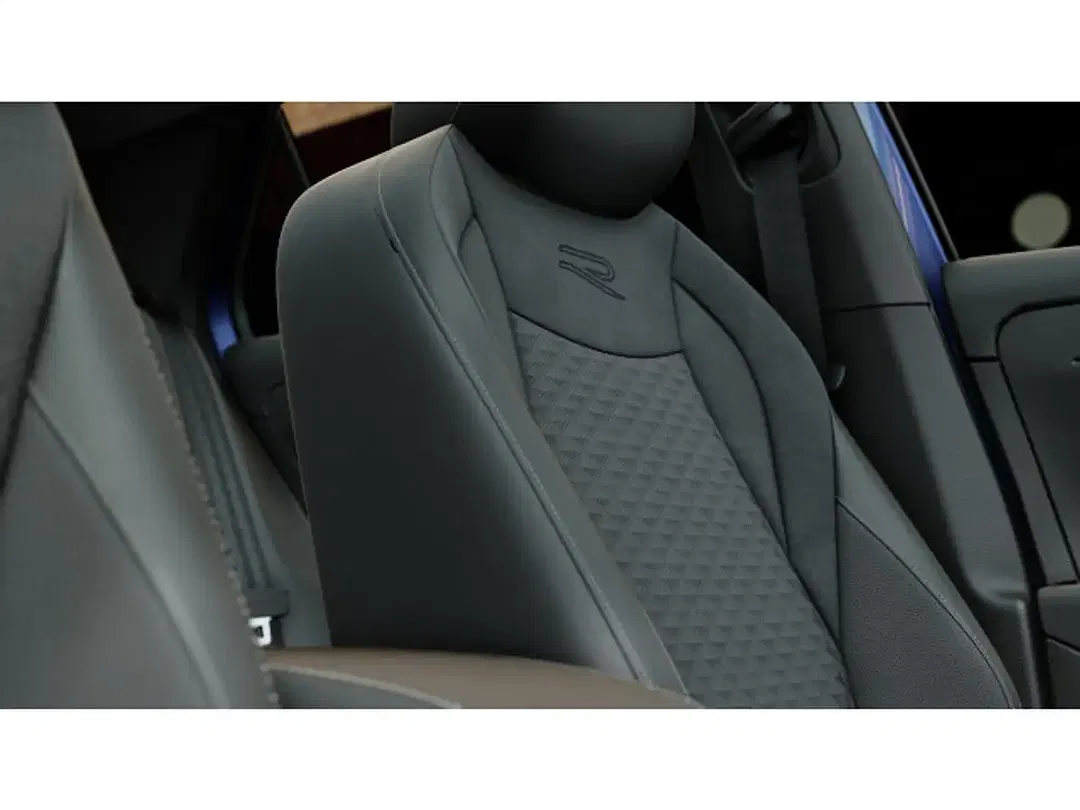 Volkswagen T-Roc - Thumbnail 8